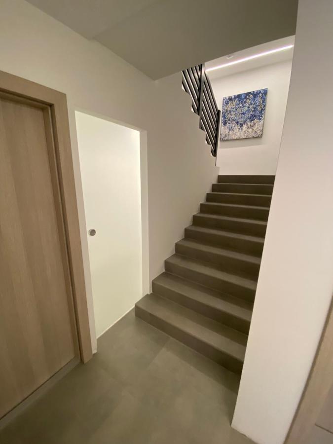 Apartmani Kumenat Biograd Na Moru Exterior foto